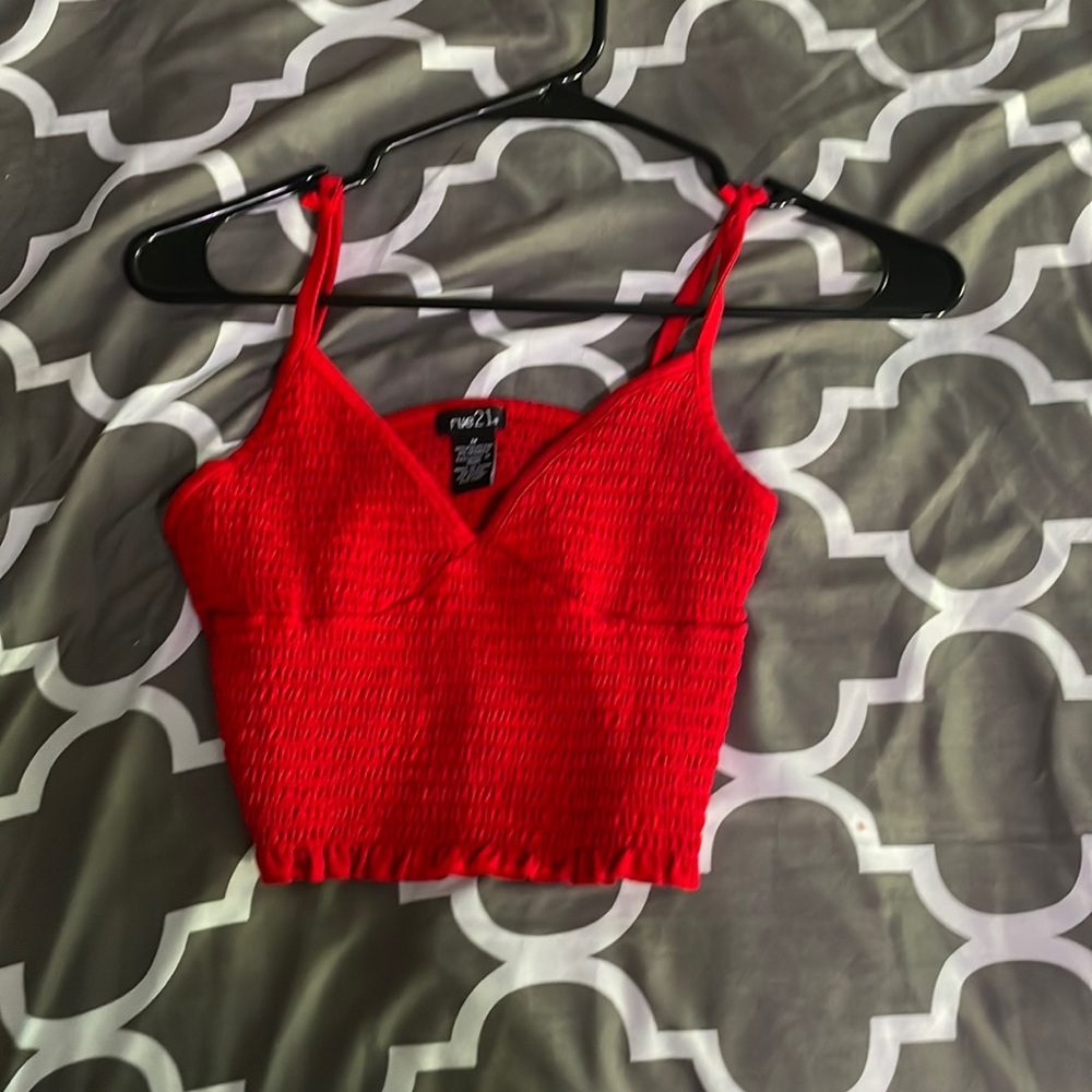 Red spaghetti strap croptop